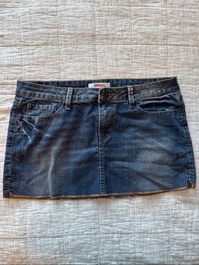 BONGO Blue Denim Mini Skirt with Front Pockets
